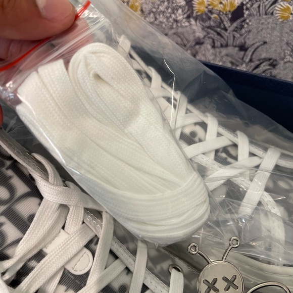 DIOR HOMME:B23 HIGH-TOP in White and Black size 45 - Picture 6 of 14